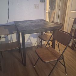 Dinning Table