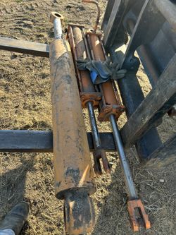 Semi Truck & Forklift Parts For Sale