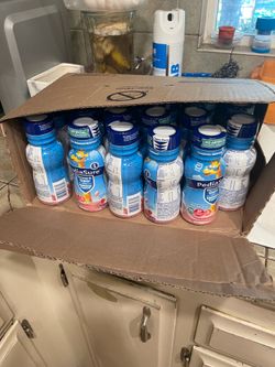 Pressure for sell 1 box Strawberry bottles