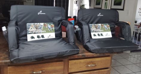 Stadium seats pair lots of pockets new