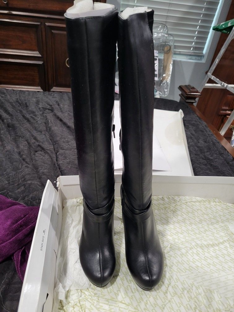 Lucches Custom Dallas Cowboy Boots 10-EE for Sale in San Benito, TX -  OfferUp