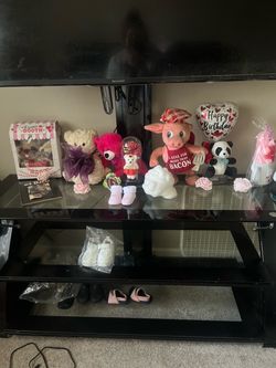 Tv stand