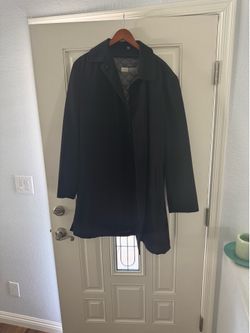 Joe@ Joseph Abboud black  3/4 length black coat.