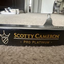 NEW- Scotty Cameron Pro platinum - LAGUNA TWO ‘TITLEIST ‘ Putter 
