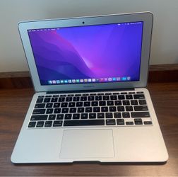 Apple MacBook Air 11 inch - 2015