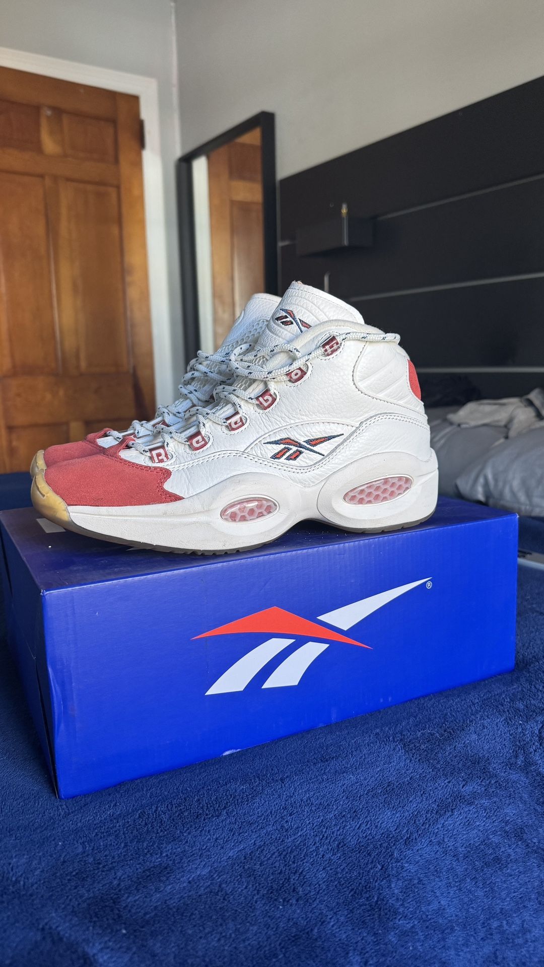 Reebok Question Mid "Vintage Red Toe"