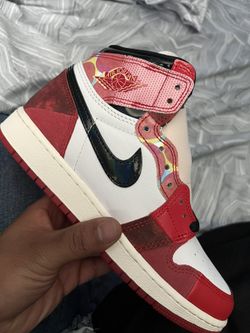Jordan 1 Spider Verse