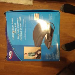 Uplift Premium Power

Lifting Seat

Siège auto-souleveur

électrique de luxe Uplift