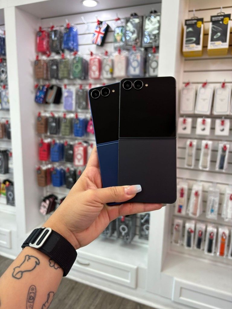 Z Flip 7 256gb Unlocked! Financing Available Only 50 Down!