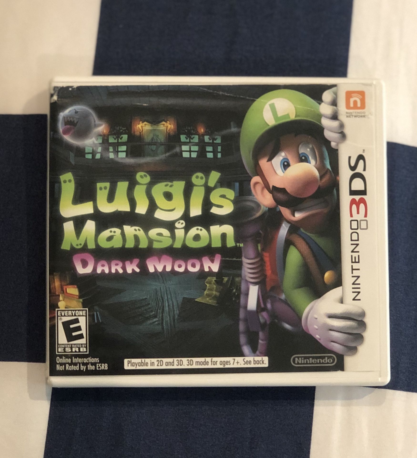 Nintendo 3DS (Luigi’s Mansion Dark Moon)
