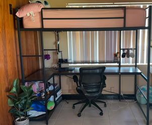 Literal con mesa abajo