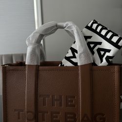 Marc Jacob’s Leather The Tote Bag 