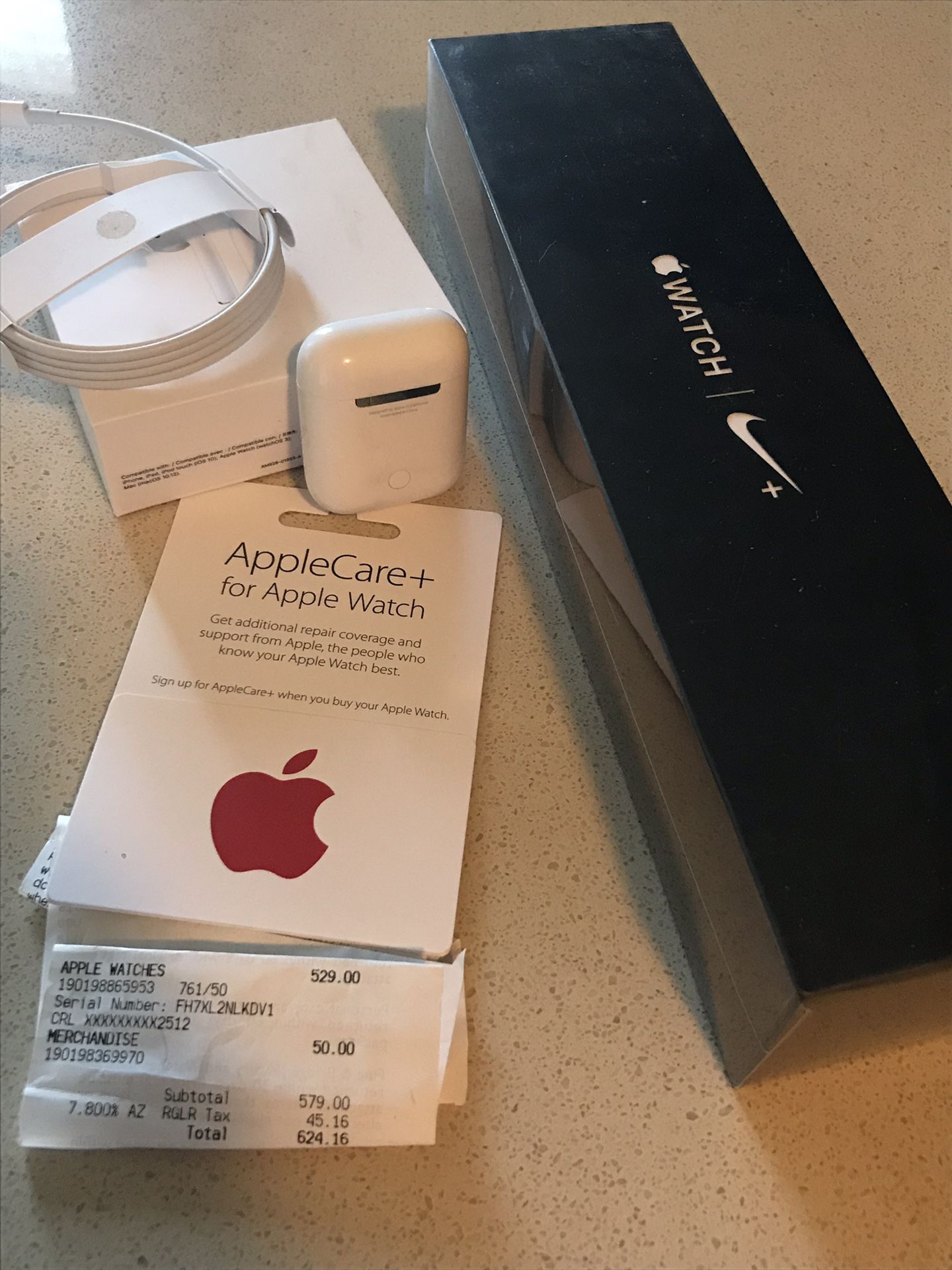 Apple Watch 4 44mm with Apple AirPods Combo