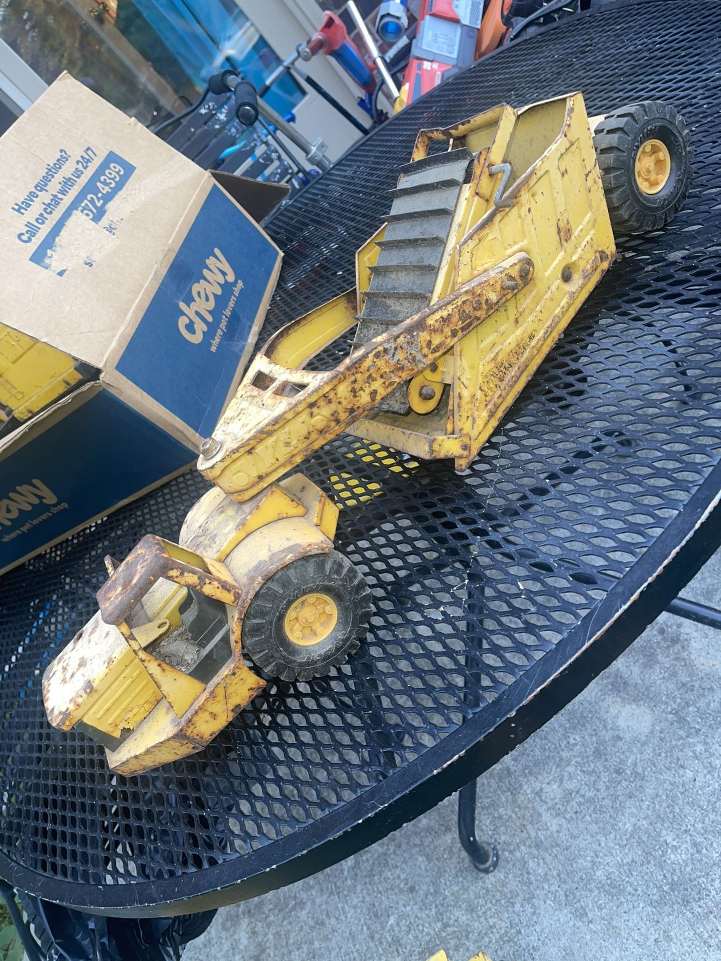 Vintage Nylint, Earthmover Scraper Pressed Steel