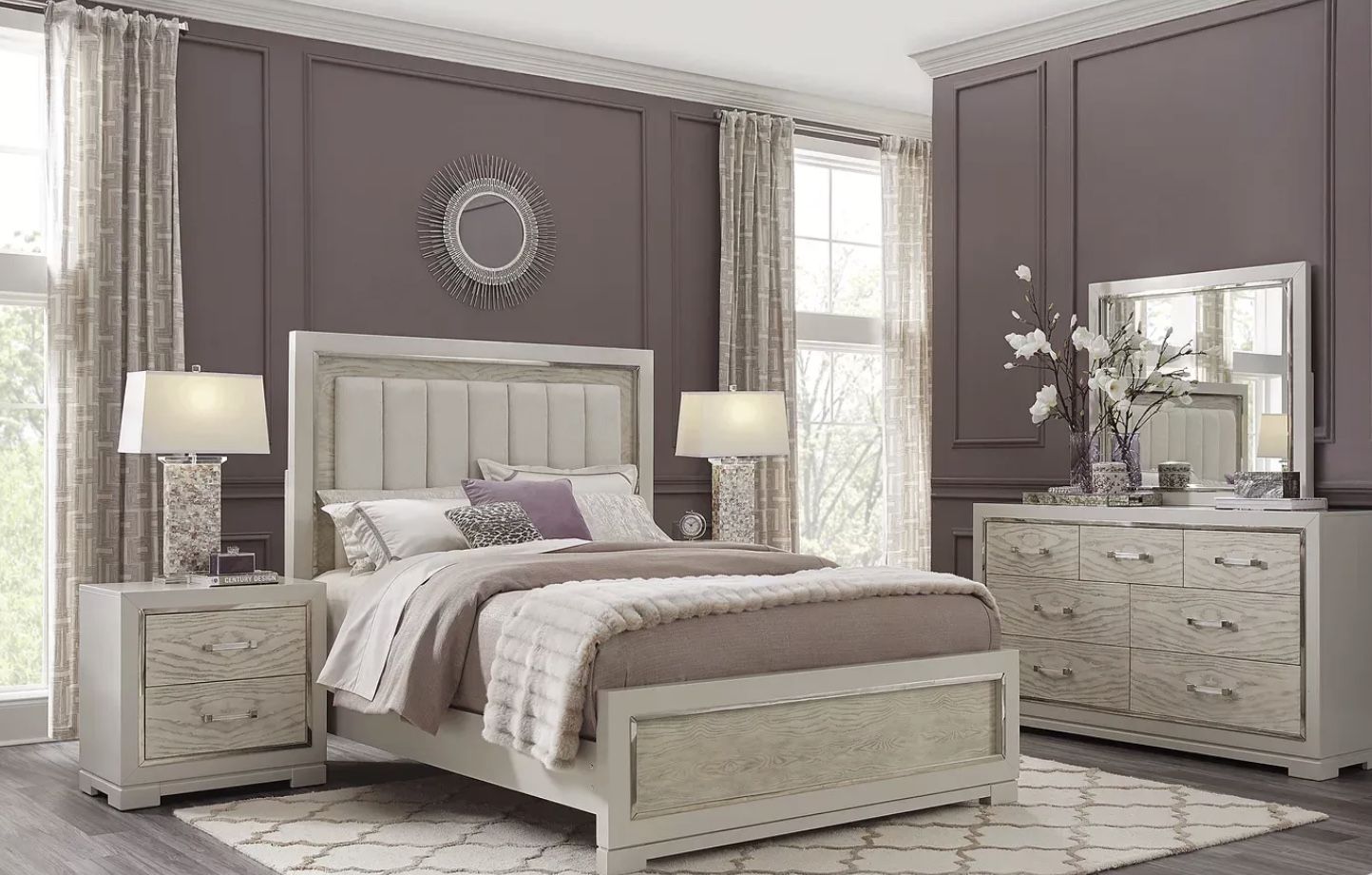 Cindy Crawford Bel Air Ivory 5 Piece Queen Panel Bedroom Set 