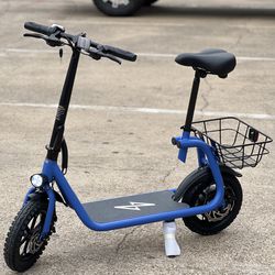 Kids' Electric Scooter Equipped with Flexibly Adjustable Seats