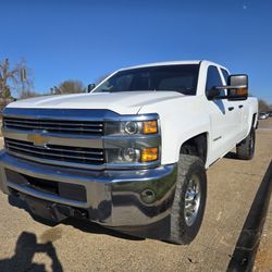 2015 Chevy Silverado 2500hd 4x2 