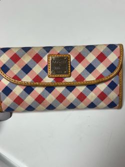Vintage Dooney and Bourke wallet