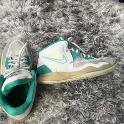 Nike Kyrie “keep Sue Fresh” Basketball Shoes