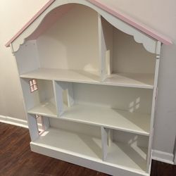 Wood Dollhouse