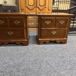 Vtg Thomasville Nightstands