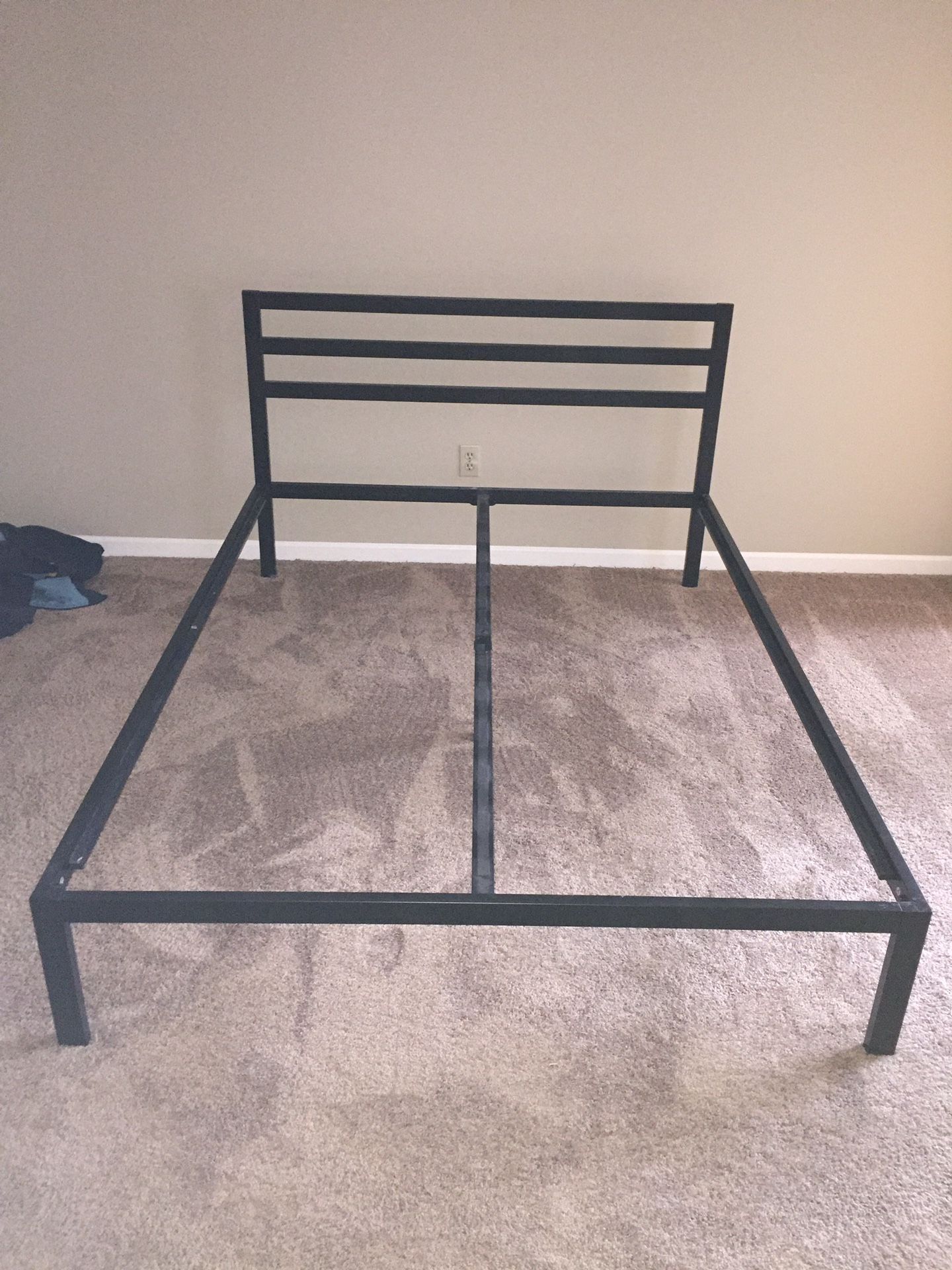 Amazon Queen bed frame and wooden box spring