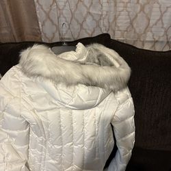 Nautica Puffer Removable Faux Fur Hood, Colors White