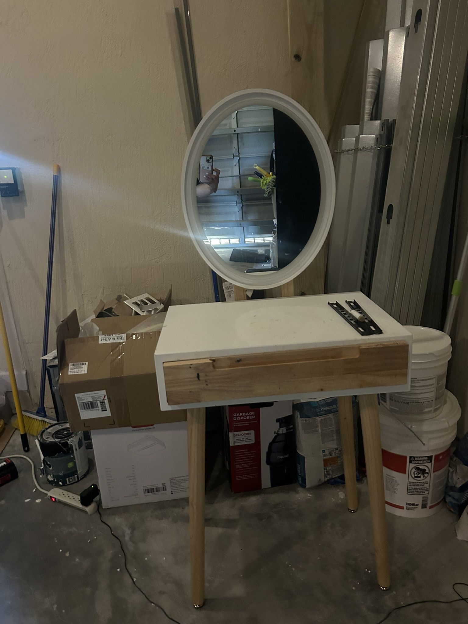 Free vanity With Bench!