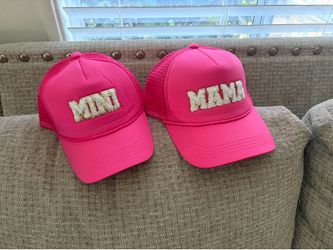 Mother Daughter Matching Hats