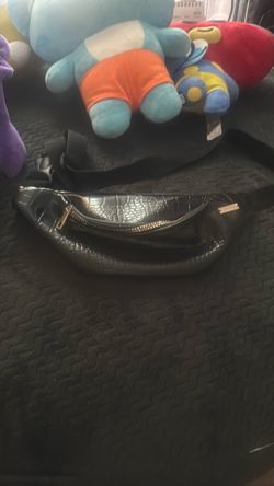 Black leather Fanny pack