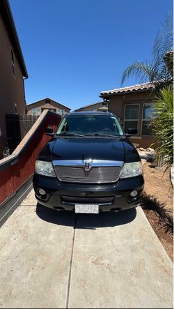 Lincoln Navigator