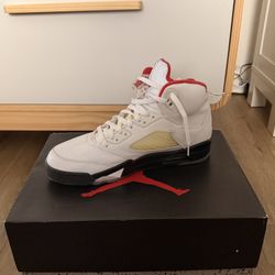 Jordan 5 Fire red (10.5)