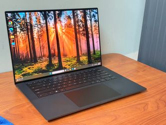 Touchscreen Dell Precision 5560 i9-11950H 64GB 512GB NVIDIA RTX A2000 4K