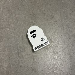 A BATHING APE® ‘APE HEAD’ ROOM LIGHT (S/S ‘23)