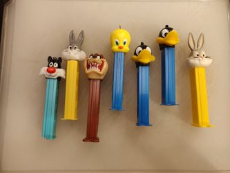 Vintage Looney Tunes PEZ Dispensers | Lot of 7