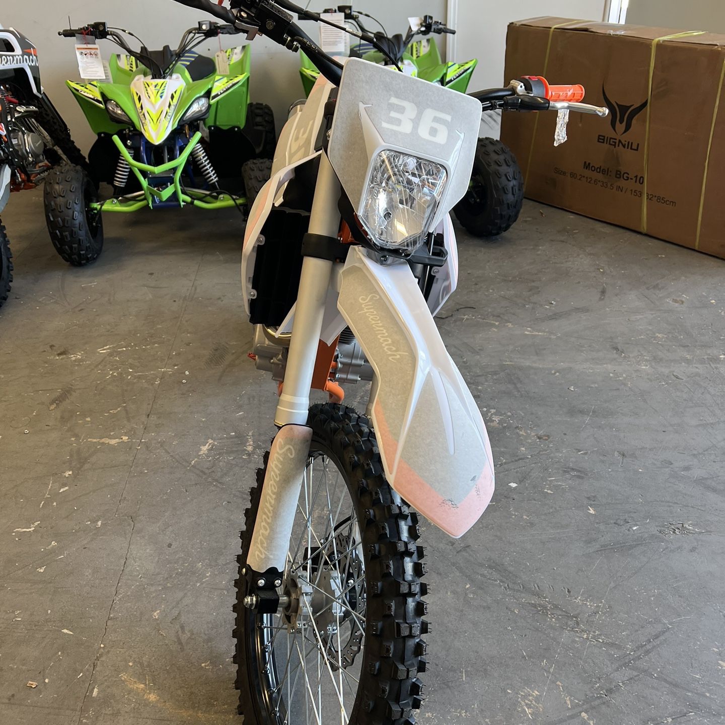Supermach 250cc Dirt Bike! Finance For $50 Down Payment!!