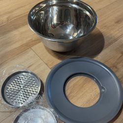 Stainless Steel Non-Slip Mixing Bowl 