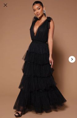 Black Tulle Tiered Dress. Sz Large