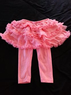 Tutu skirt with leggings