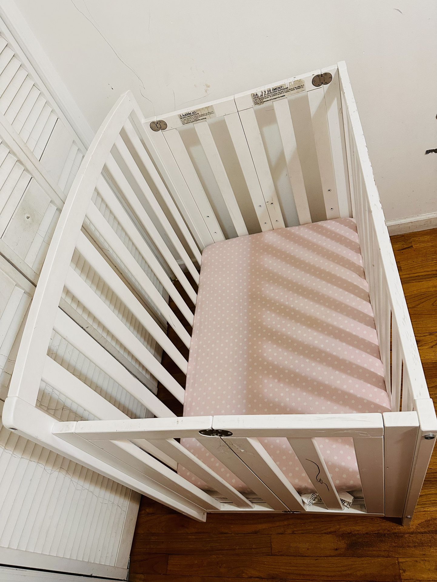 Baby Crib With Matress 