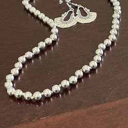 Sterling silver 20-22” Pearl Necklace And Earrings 