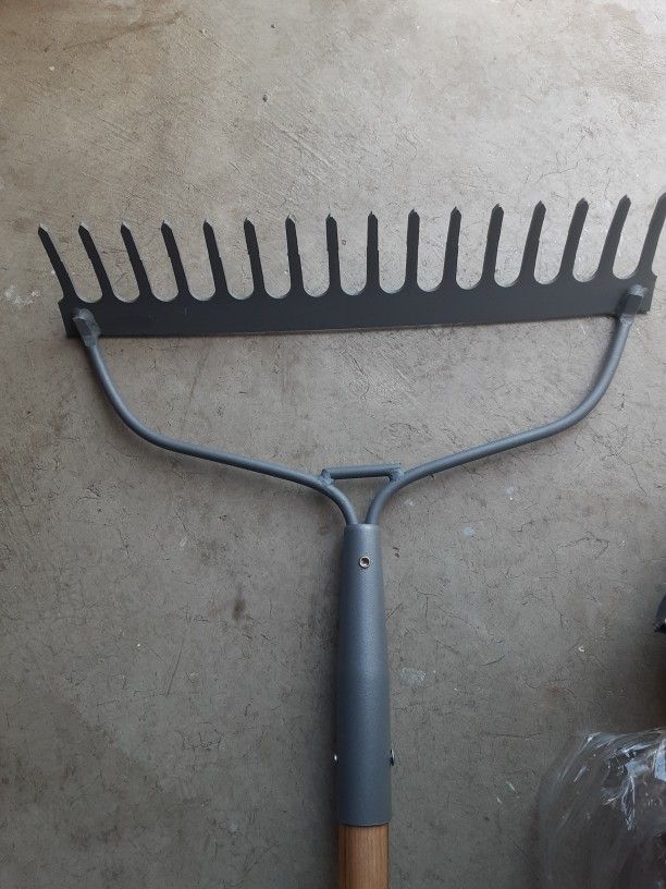 New Shovels And Rakes