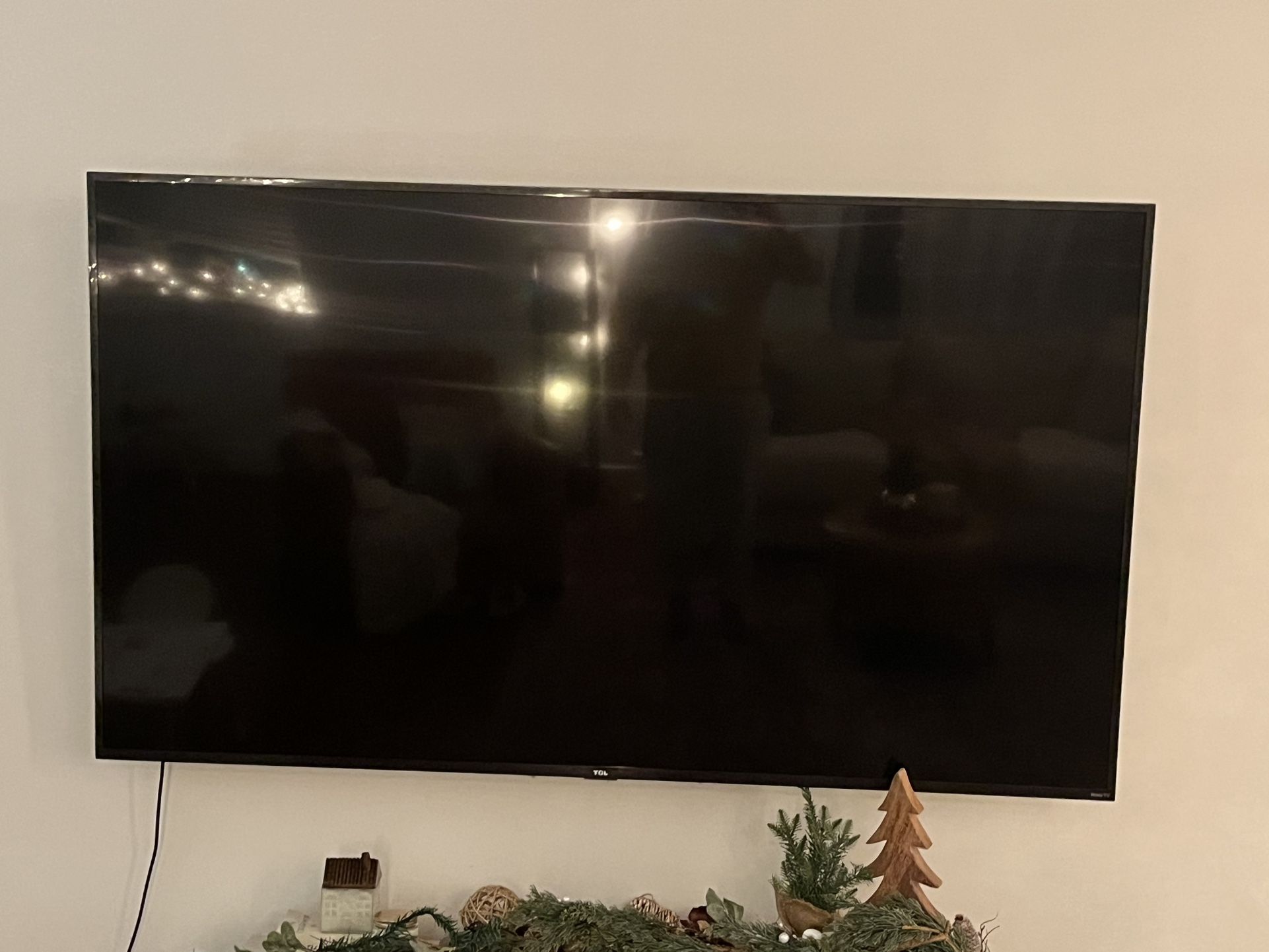 75 Inch TCL Roku TV (backlight issue)