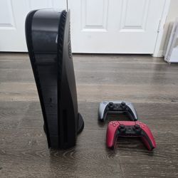 Used PS5 - Two Controllers