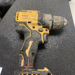 Dewalt Drill (835806-11)