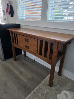 Peters-Revington Sofa Table