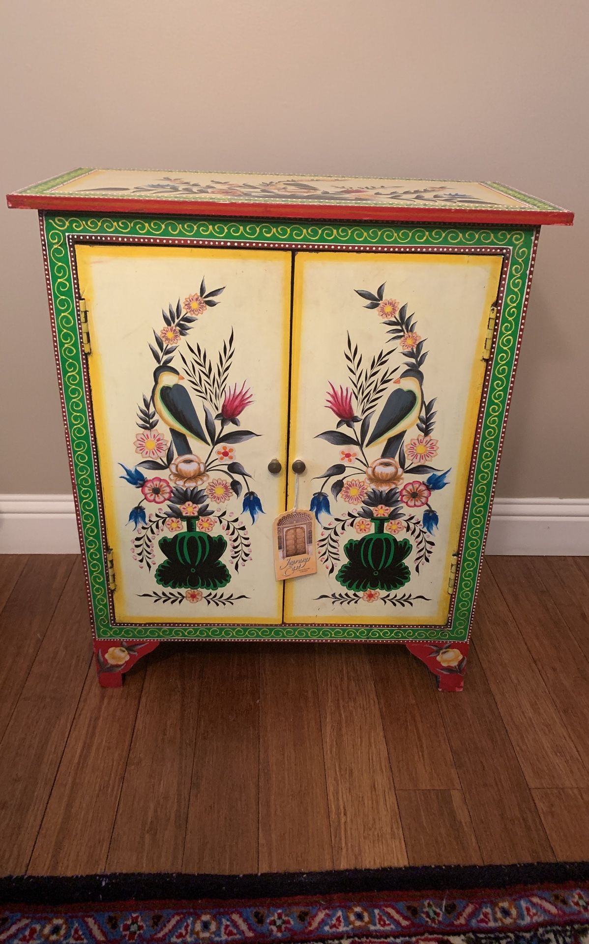 New small Cabinet