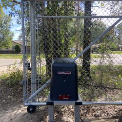 Liftmaster Gate Opener 