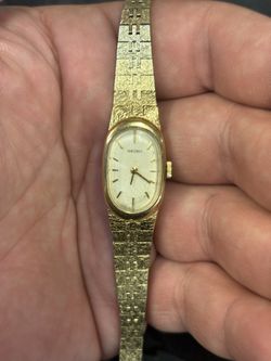 Vintage Seiko 11-8309 Mechanical Gold Tone Womens Watch! It Runs!