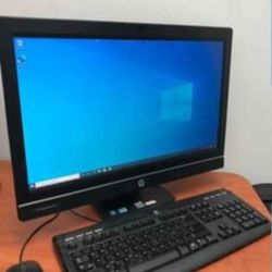 HP Elitebook 8300
Desktop AIO Computer
Core i5
6GB Ram
128GB SSD
Camera WiFi W-10 👌👌